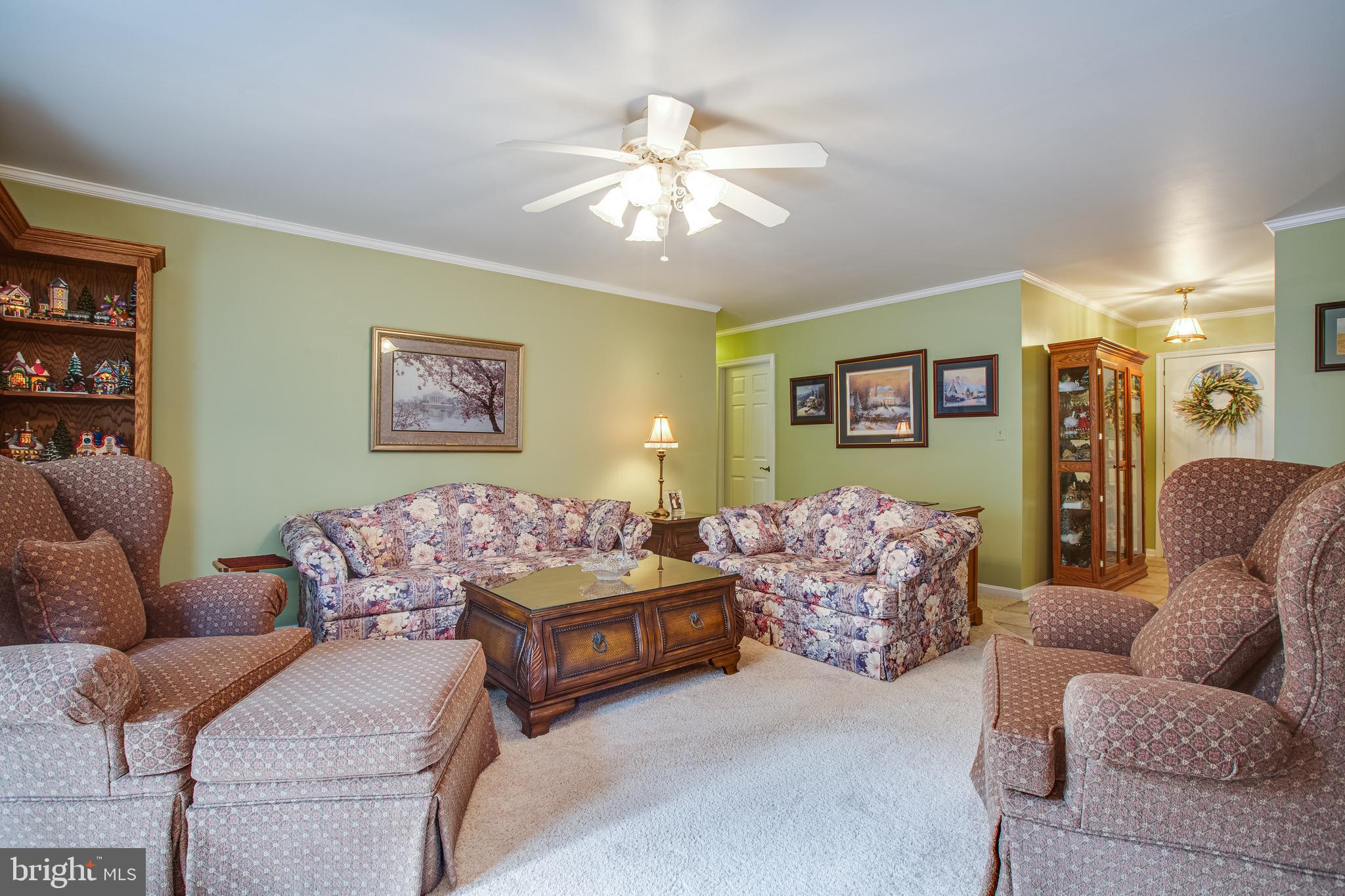 14346 Round Hill Road King George, VA 22485 - Photo 15 of 31 Living room