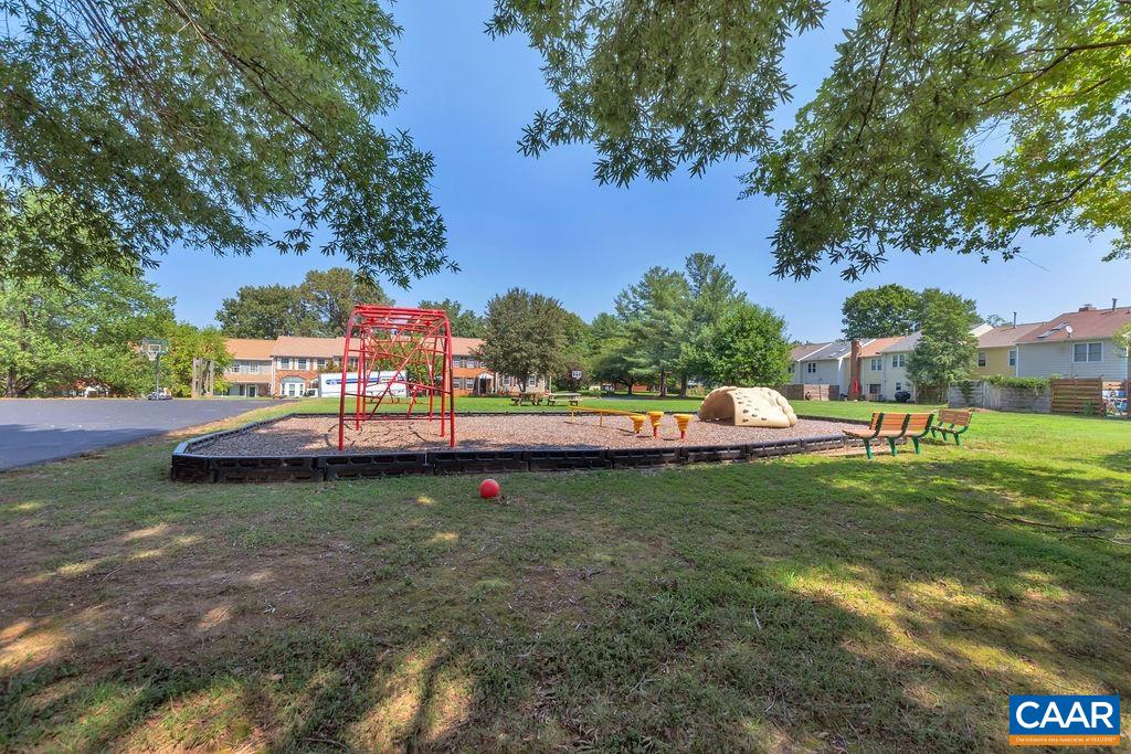 344 Minor Ridge Road Charlottesville, VA 22901 - Photo 37 of 53 a view of a garden with houses
