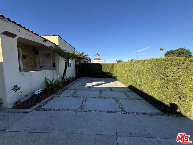 $765,900 | 6407 2nd Avenue, Los Angeles, CA 90043