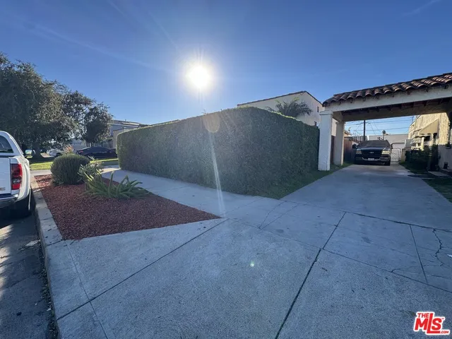 $765,900 | 6407 2nd Avenue, Los Angeles, CA 90043