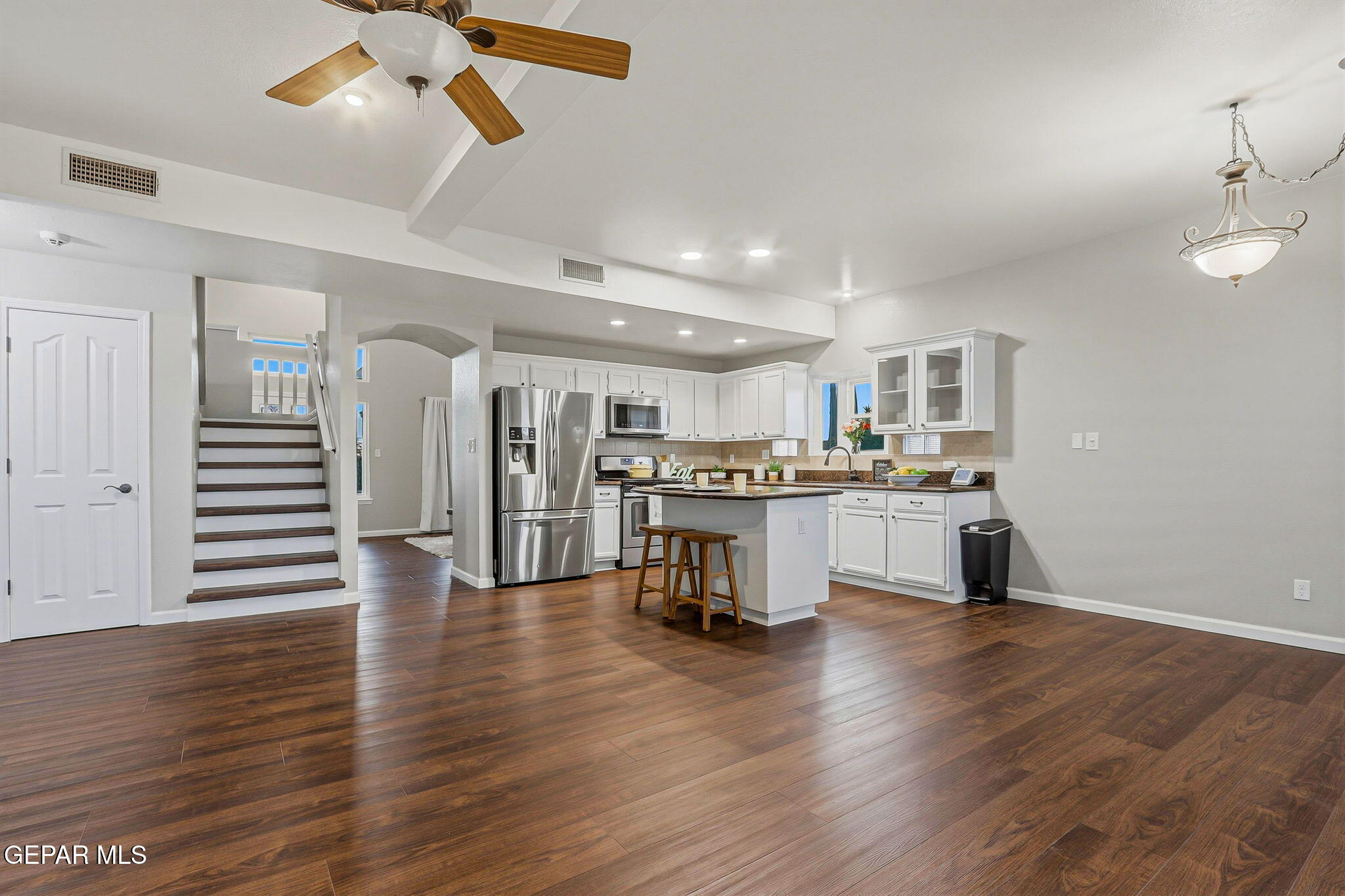 6417 Franklin Ridge Drive El Paso, TX 79912 - Photo 15 of 58 30-web-or-mls-IMG_1842_1