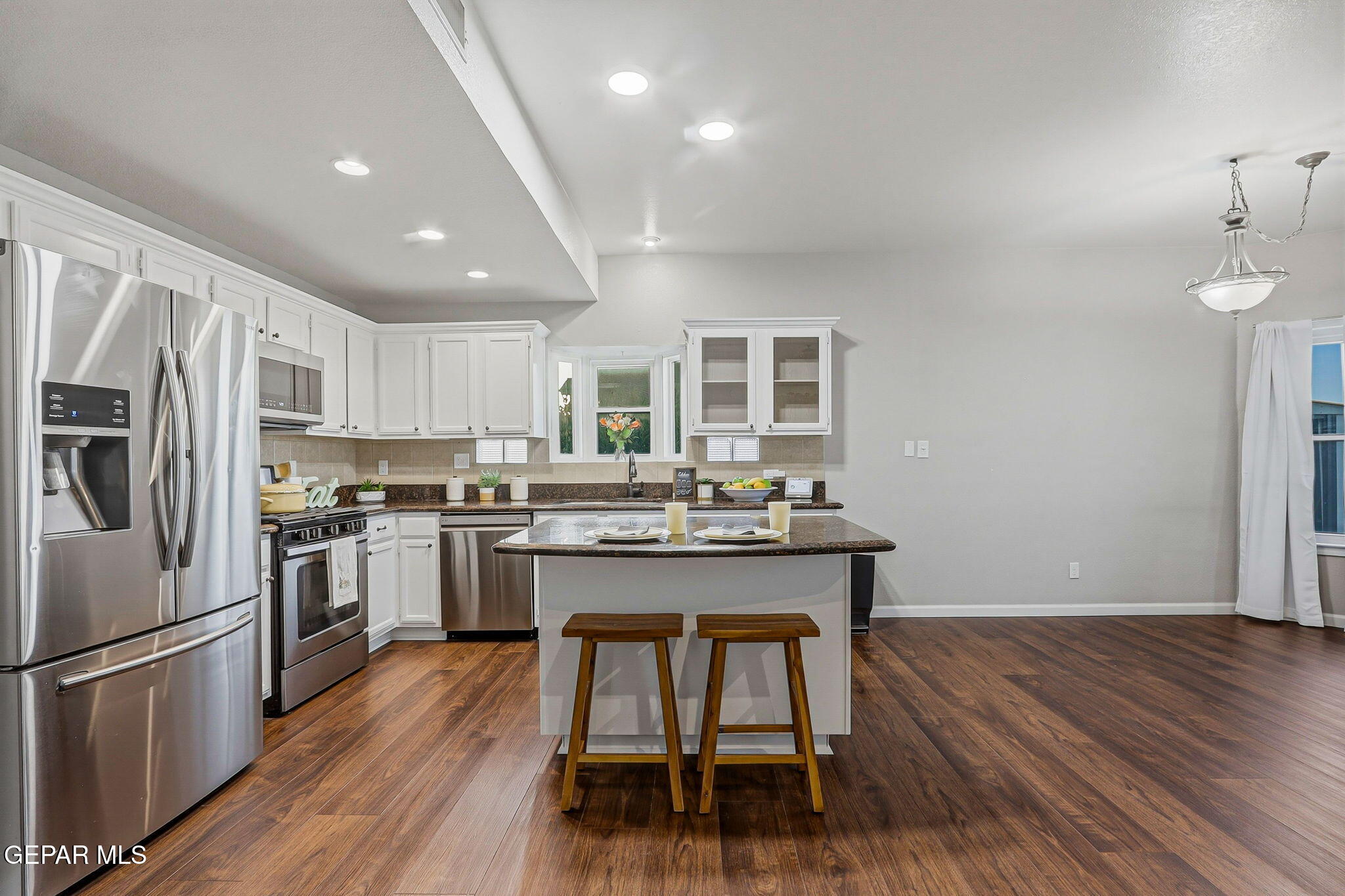 6417 Franklin Ridge Drive El Paso, TX 79912 - Photo 16 of 58 16-web-or-mls-IMG_1744_1