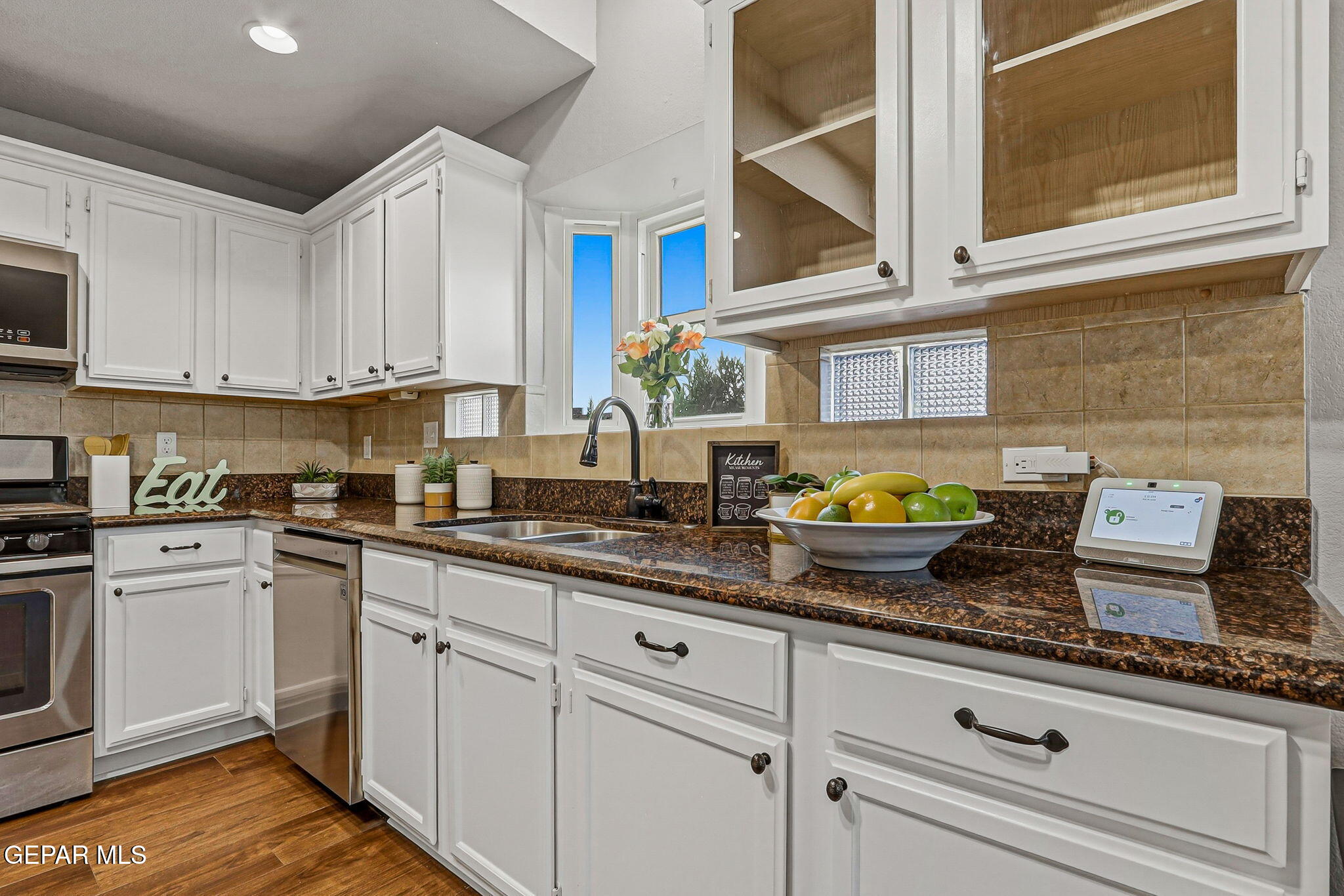 6417 Franklin Ridge Drive El Paso, TX 79912 - Photo 20 of 58 25-web-or-mls-IMG_1807_1