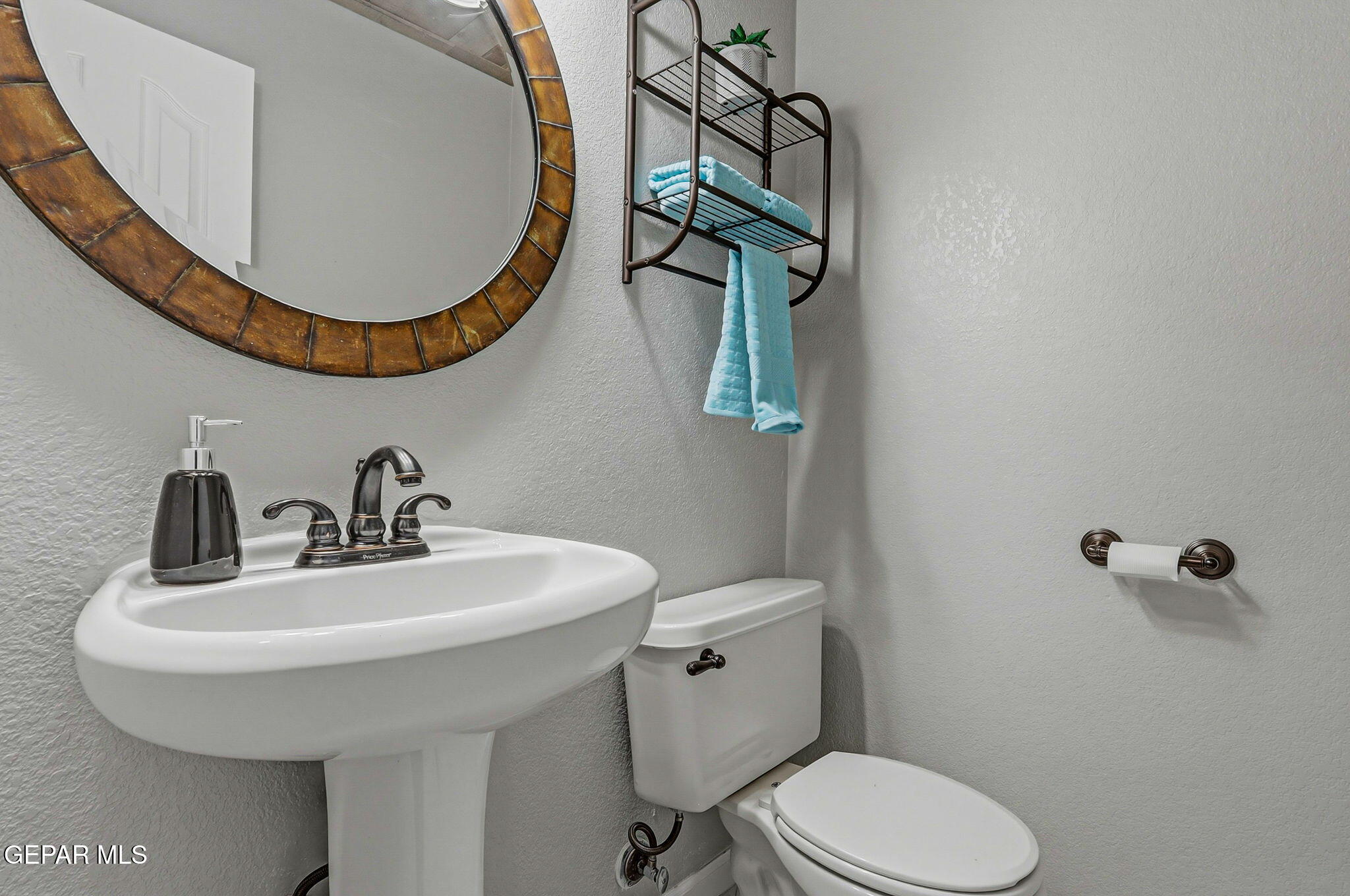 6417 Franklin Ridge Drive El Paso, TX 79912 - Photo 29 of 58 6-web-or-mls-IMG_1667_1