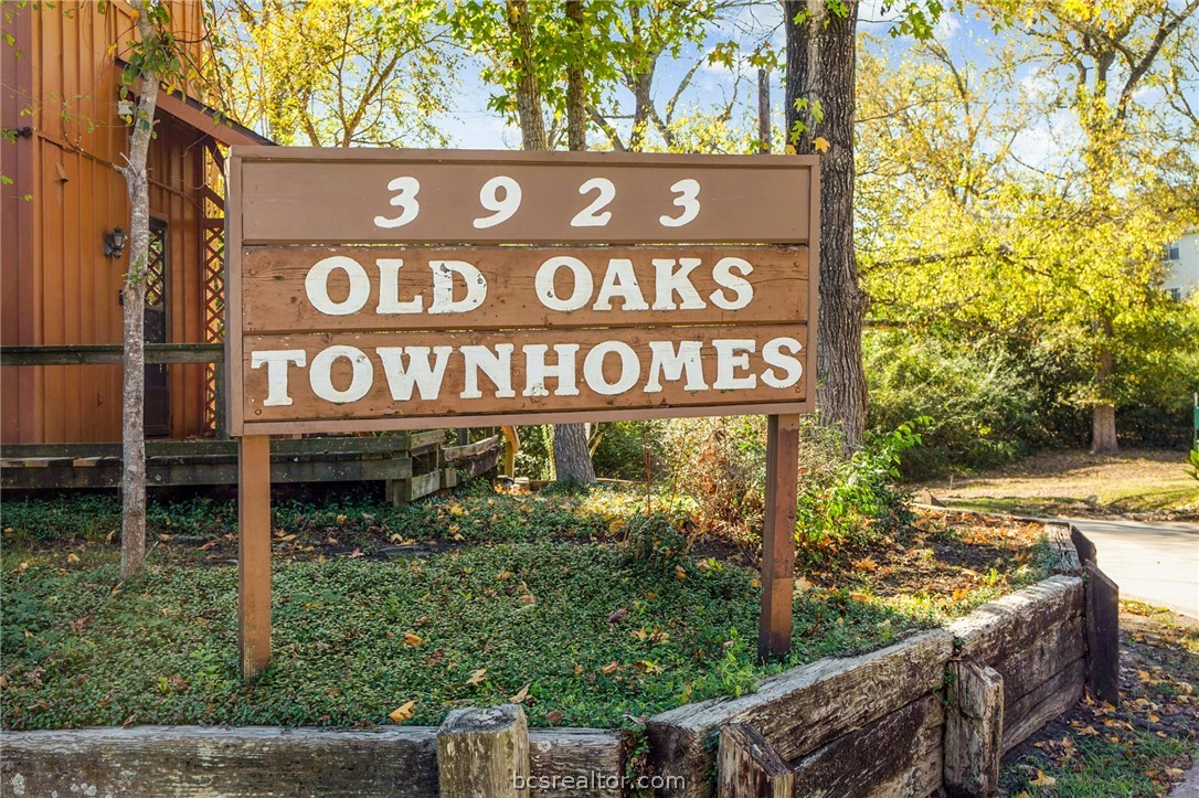 3923 Old Oaks Drive, Unit 4 Bryan, TX 77802 - Photo 1 of 1