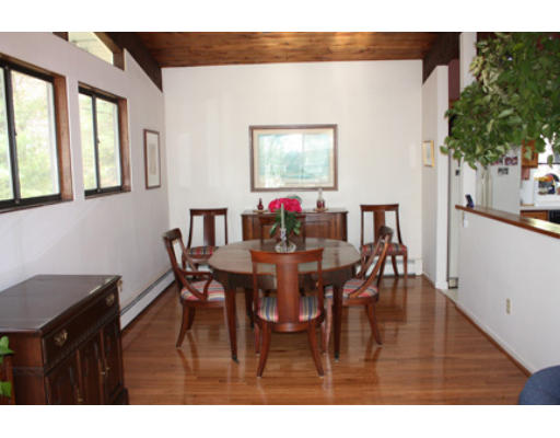 20 Kendall Road Sudbury, MA 01776 - Photo 4 of 19