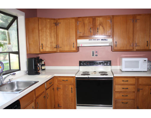 20 Kendall Road Sudbury, MA 01776 - Photo 6 of 19