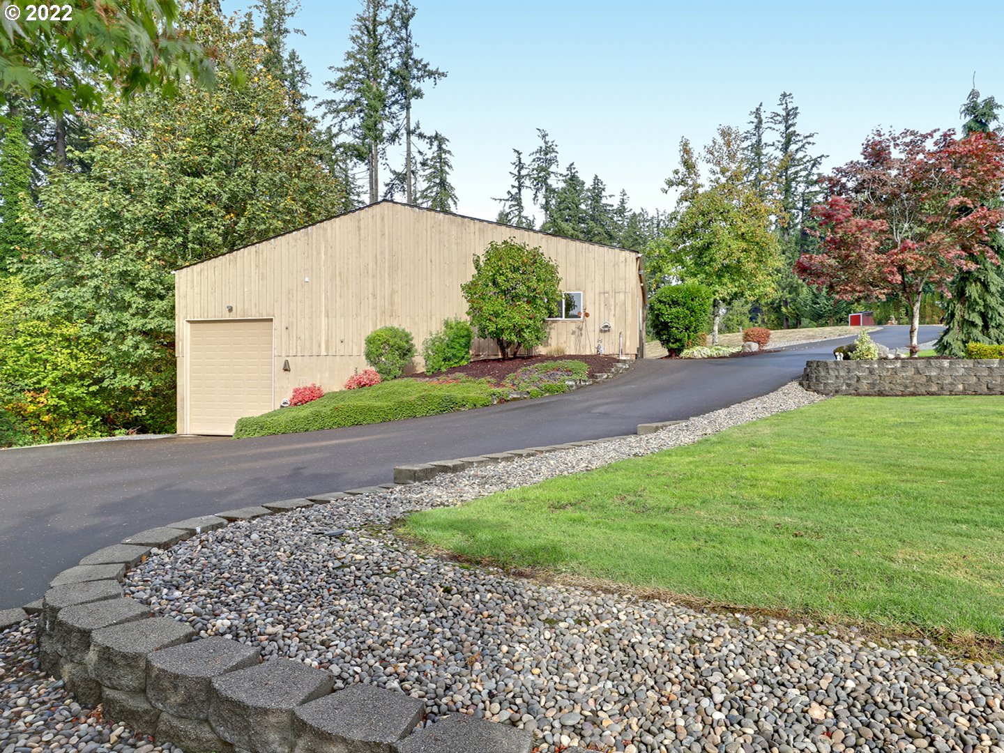 23060 Northwest Meier Road Hillsboro, OR 97124 - Photo 5 of 31 Gallery Image 5