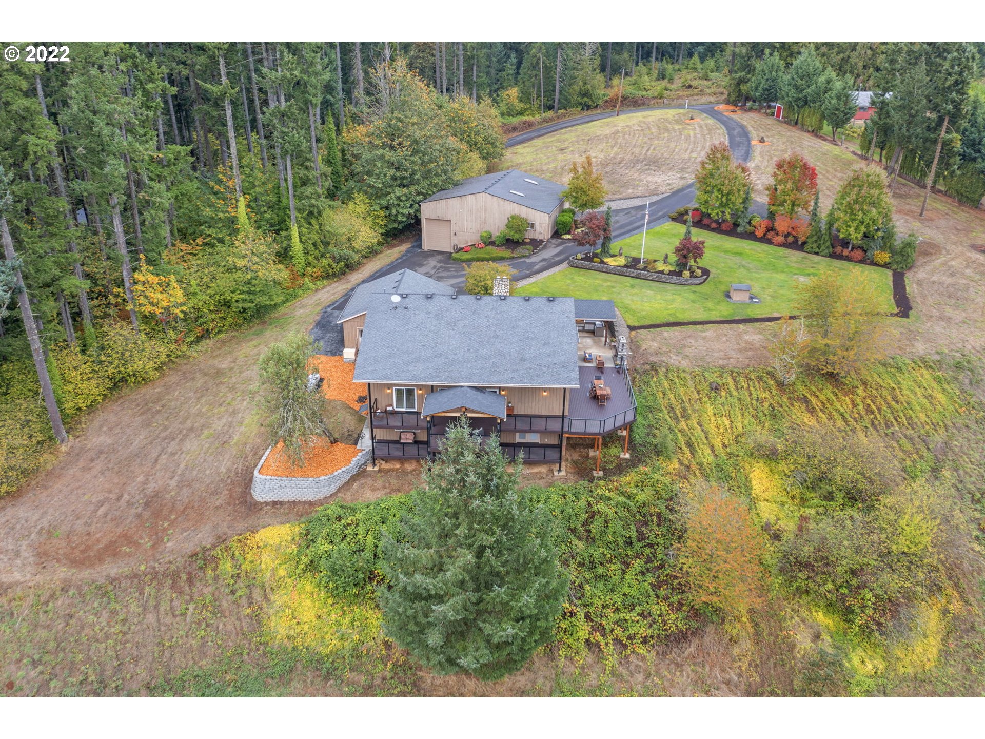 23060 Northwest Meier Road Hillsboro, OR 97124 - Photo 8 of 31 Gallery Image 8