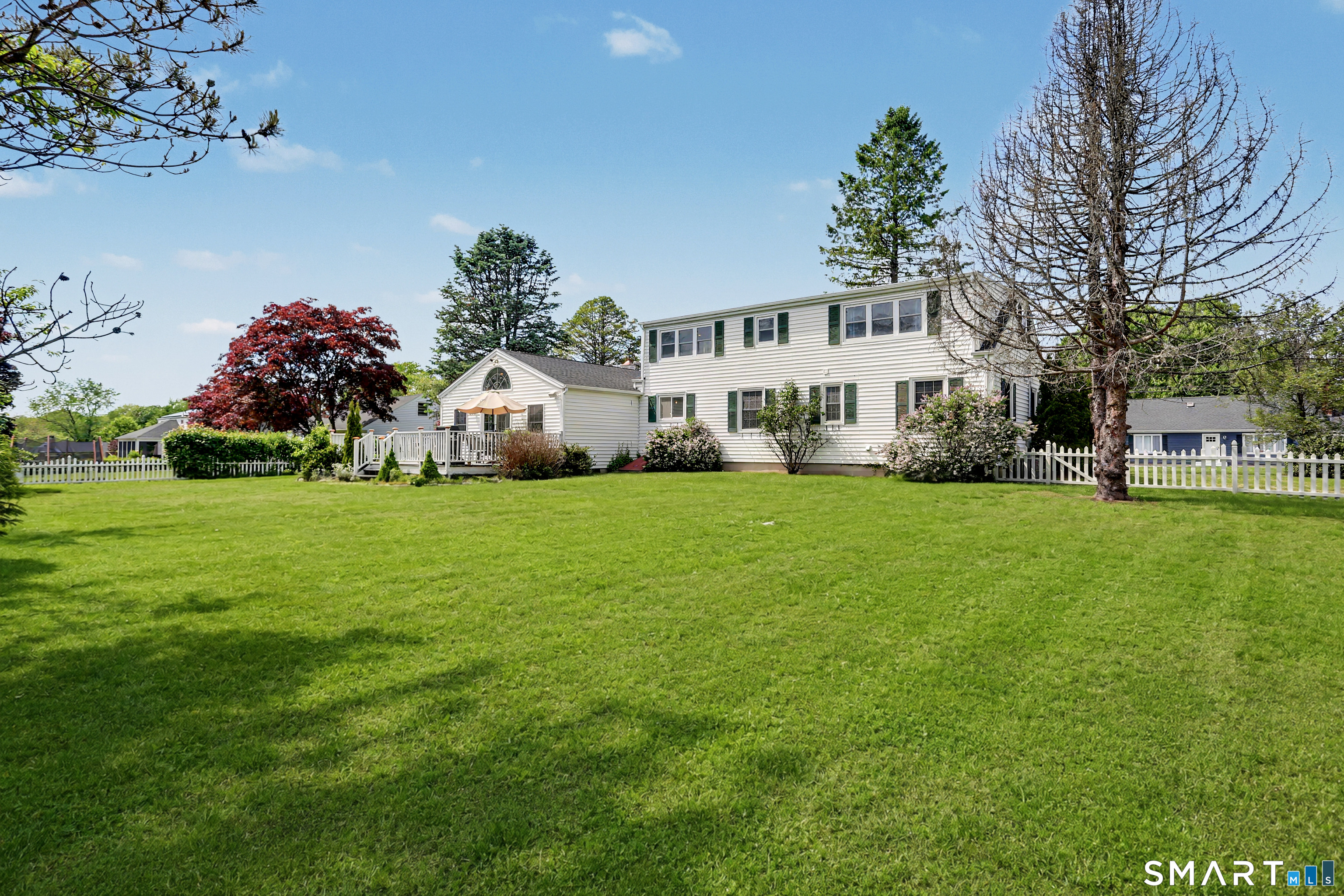 97 Ridgeview Avenue Trumbull, CT 06611 - Photo 2 of 34