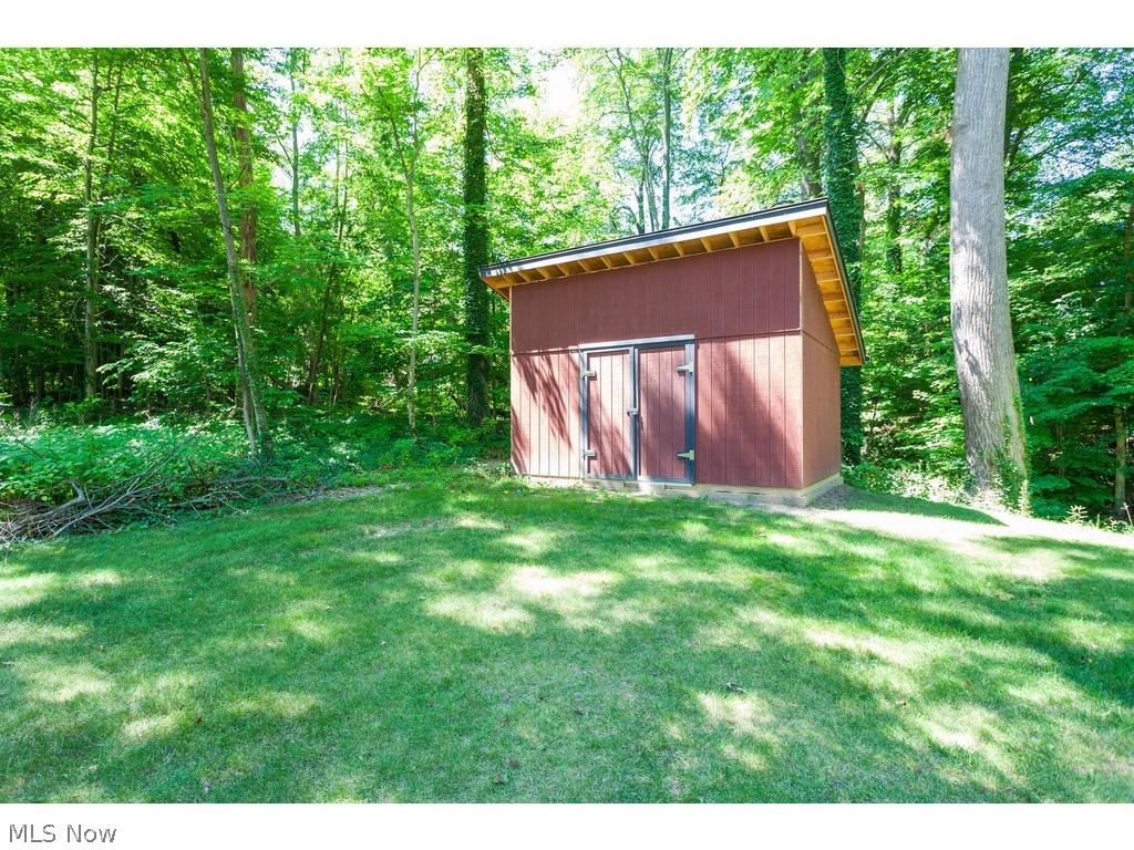 832 Old Spring Road Akron, OH 44321 - Photo 17 of 20