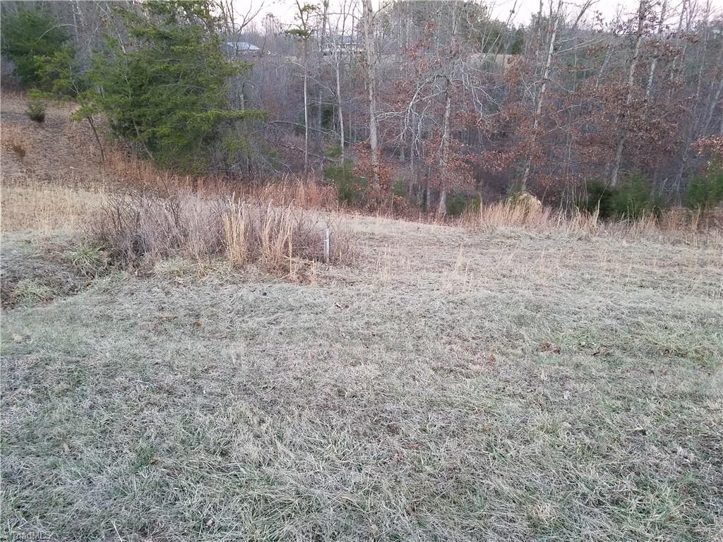 423 Duggins Road Stoneville, NC 27048 - Photo 4 of 23 Gallery Image 4
