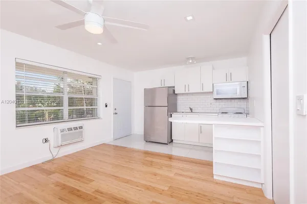 $2,200 | 345 Michigan Avenue, Unit 20, Miami Beach, FL 33139
