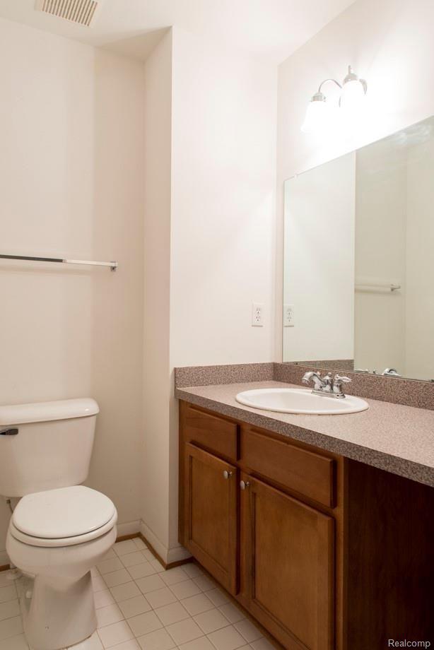 49041 Hawksburry Road Canton, MI 48188 - Photo 8 of 50 Vogel Team Hawksburry-8.jpg