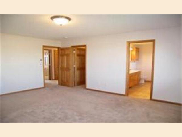 2253 Jade Place Northeast Rochester, MN 55906 - Photo 6 of 9