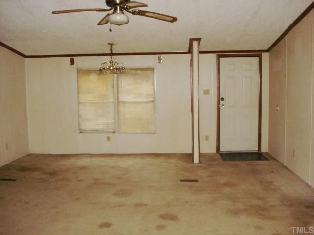 1001 Wendell Road Wendell, NC 27591 - Photo 5 of 12 living room - view 2