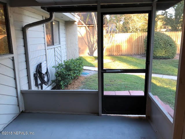 Screen Porch
