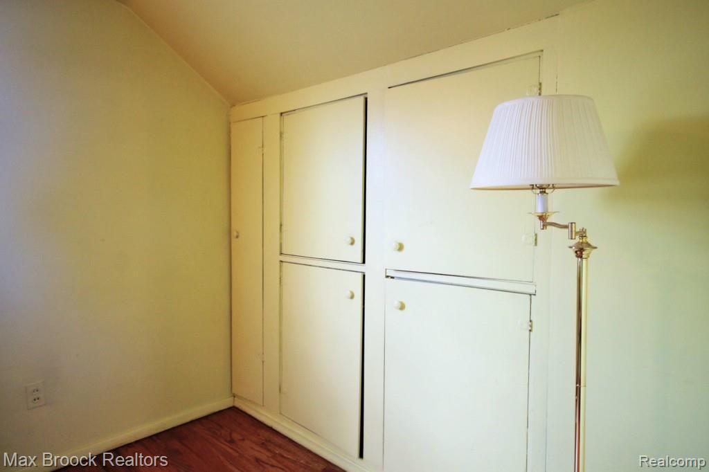 2744 Cumberland Road Berkley, MI 48072 - Photo 21 of 23 22#.jpg