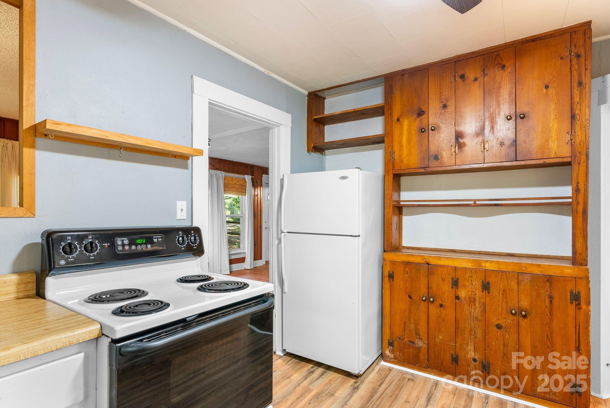 186 Pisgah View Road Asheville, NC 28806 - Photo 12 of 41