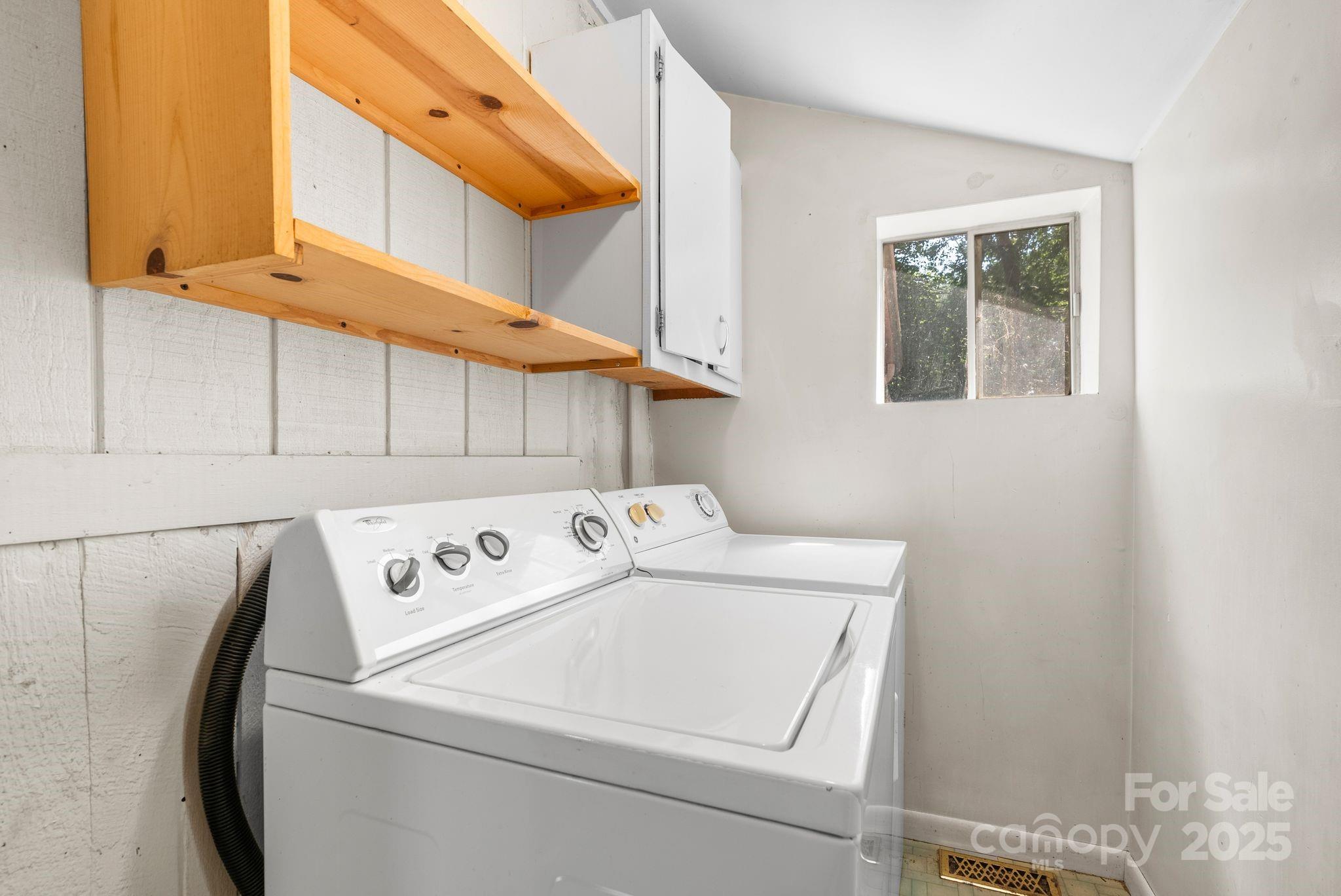186 Pisgah View Road Asheville, NC 28806 - Photo 14 of 41