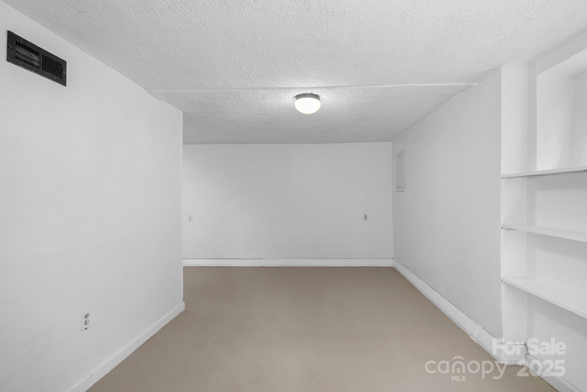 186 Pisgah View Road Asheville, NC 28806 - Photo 24 of 41