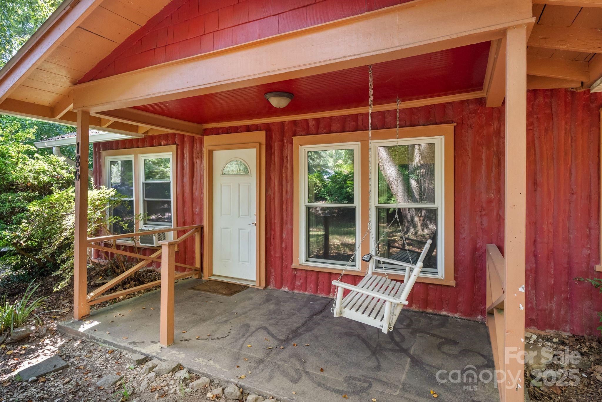 186 Pisgah View Road Asheville, NC 28806 - Photo 3 of 41