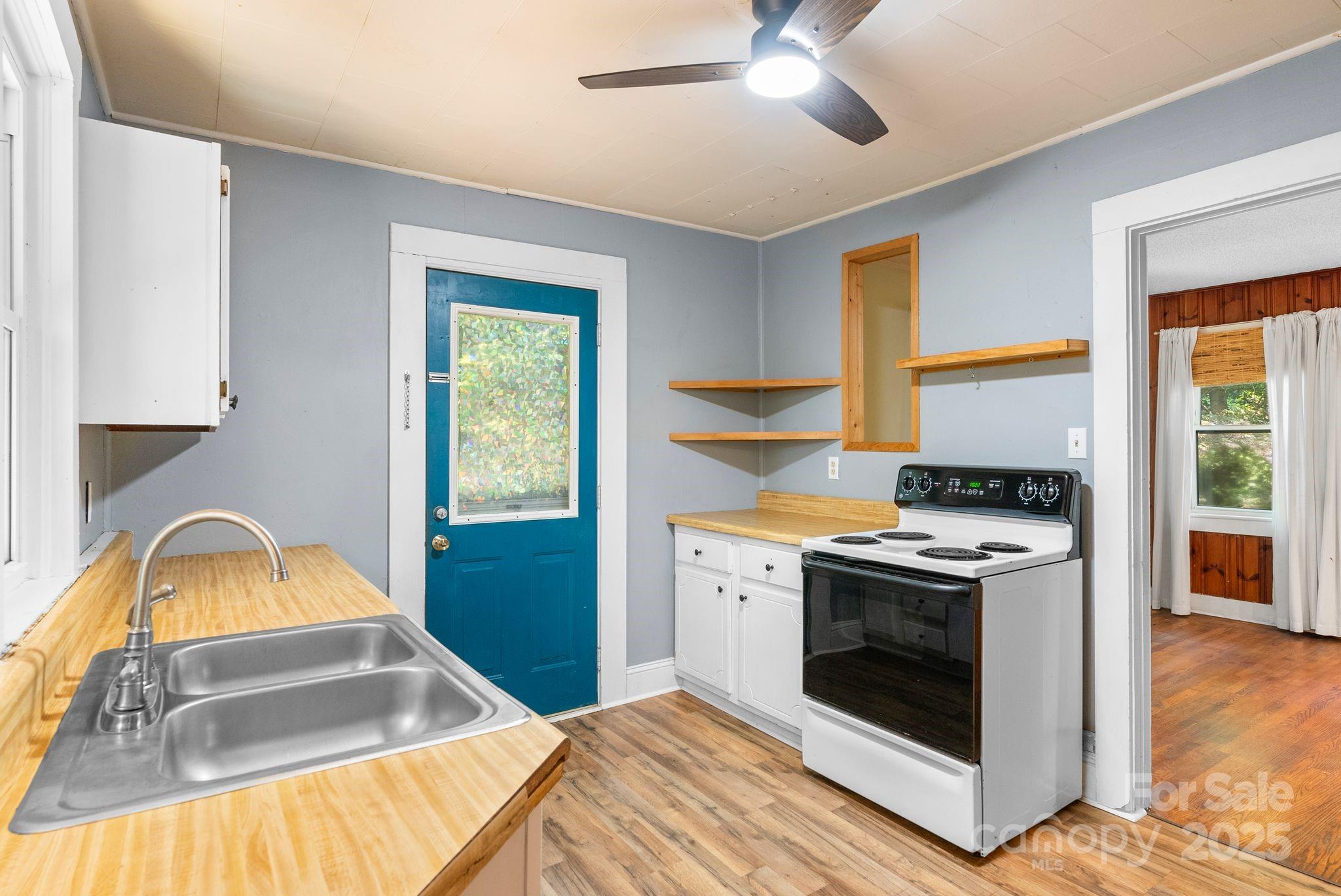 186 Pisgah View Road Asheville, NC 28806 - Photo 10 of 41
