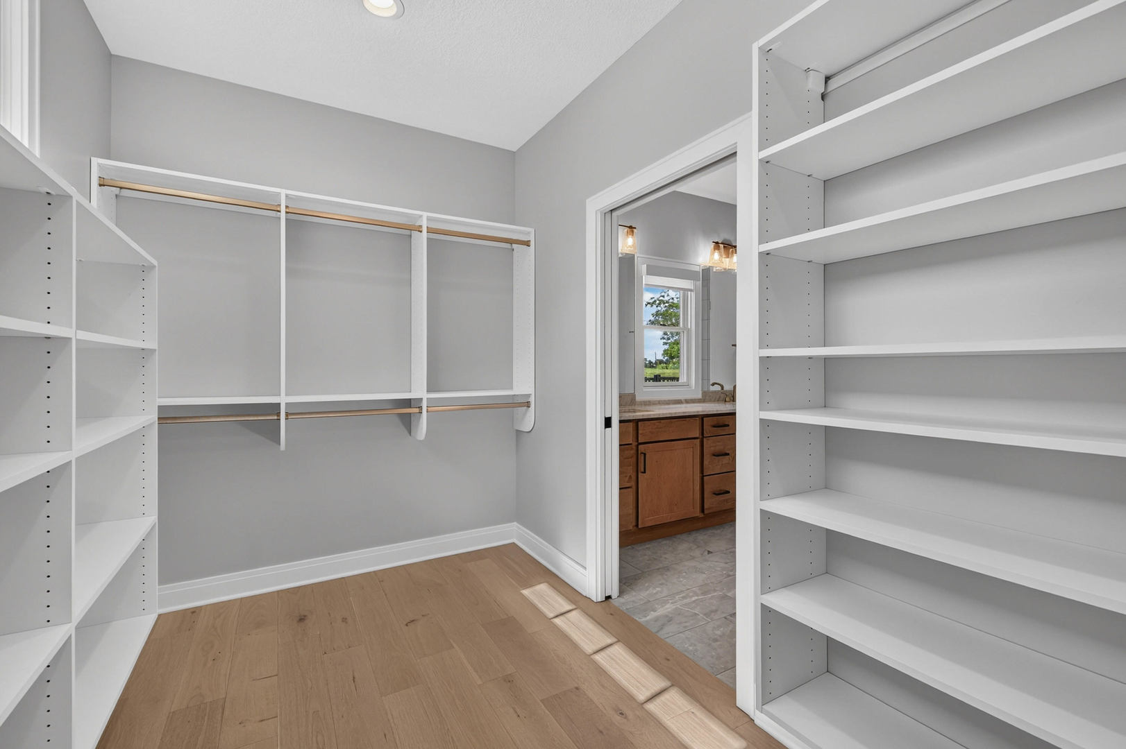 5077 Oak Rdg Court Bettendorf, IA 52722 - Photo 37 of 59