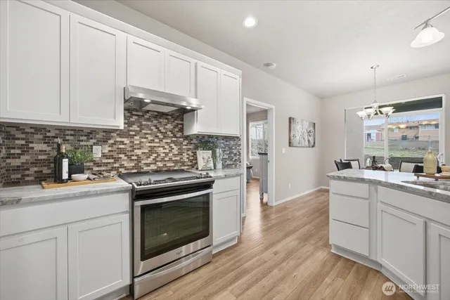 $390,000 | 1505 South Road 40 East, Pasco, WA 99301