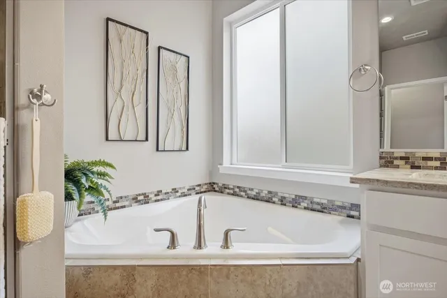 $390,000 | 1505 South Road 40 East, Pasco, WA 99301