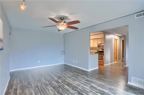 $127,500 | 1200 College Park Drive, Unit 2, Coraopolis, PA 15108