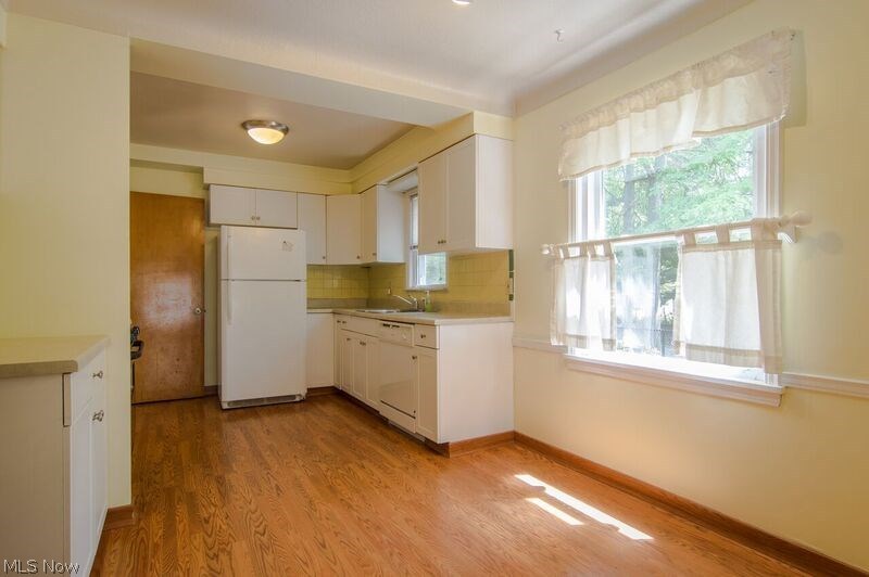 1543 Middleton Road Cleveland, OH 44121 - Photo 7 of 18