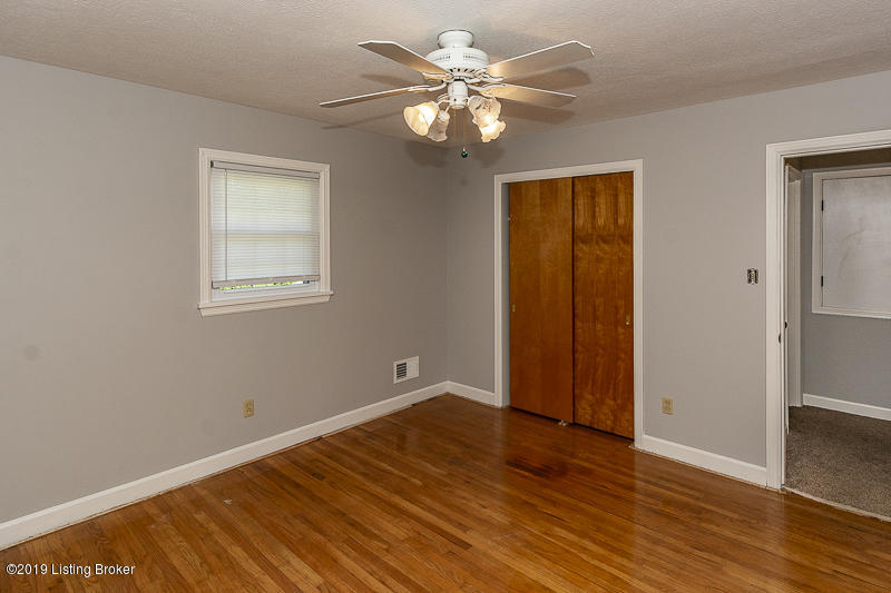 6720 Fernhaven Road Louisville, KY 40228 - Photo 18 of 45 _ADS7245
