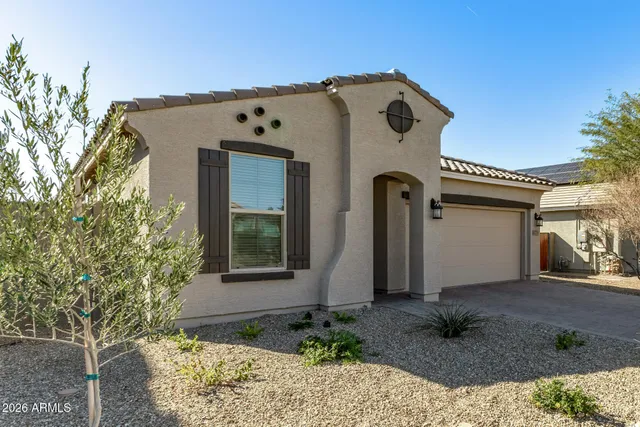 $2,550 | 17771 West Granite View Drive, Goodyear, AZ 85338