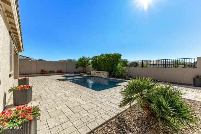 $2,550 | 17771 West Granite View Drive, Goodyear, AZ 85338