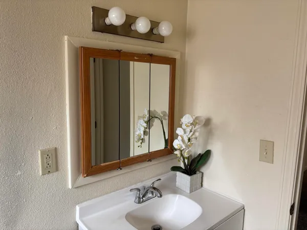 $279,500 | 3540 Ricardo Avenue, Redding, CA 96002