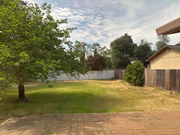 $279,500 | 3540 Ricardo Avenue, Redding, CA 96002