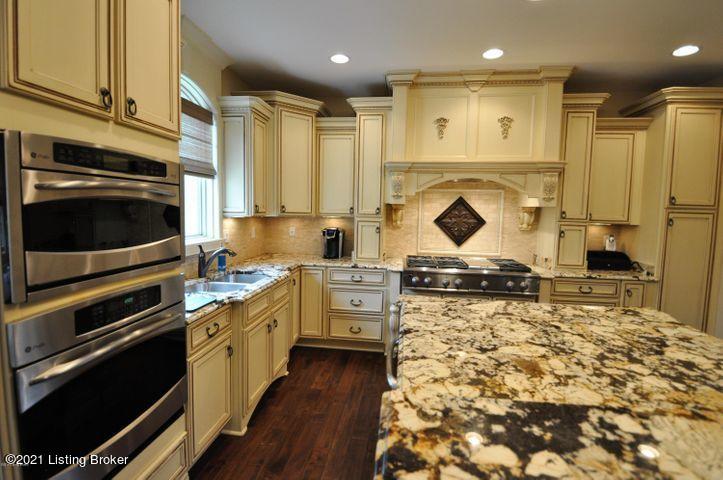 1018 Poplar Ridge Road Goshen, KY 40026 - Photo 18 of 76 Stunning kitchen