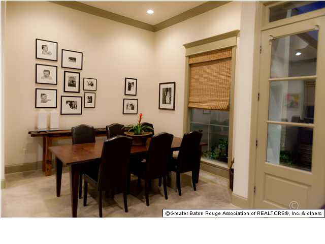 8935 Foxgate Drive Baton Rouge, LA 70809 - Photo 5 of 30