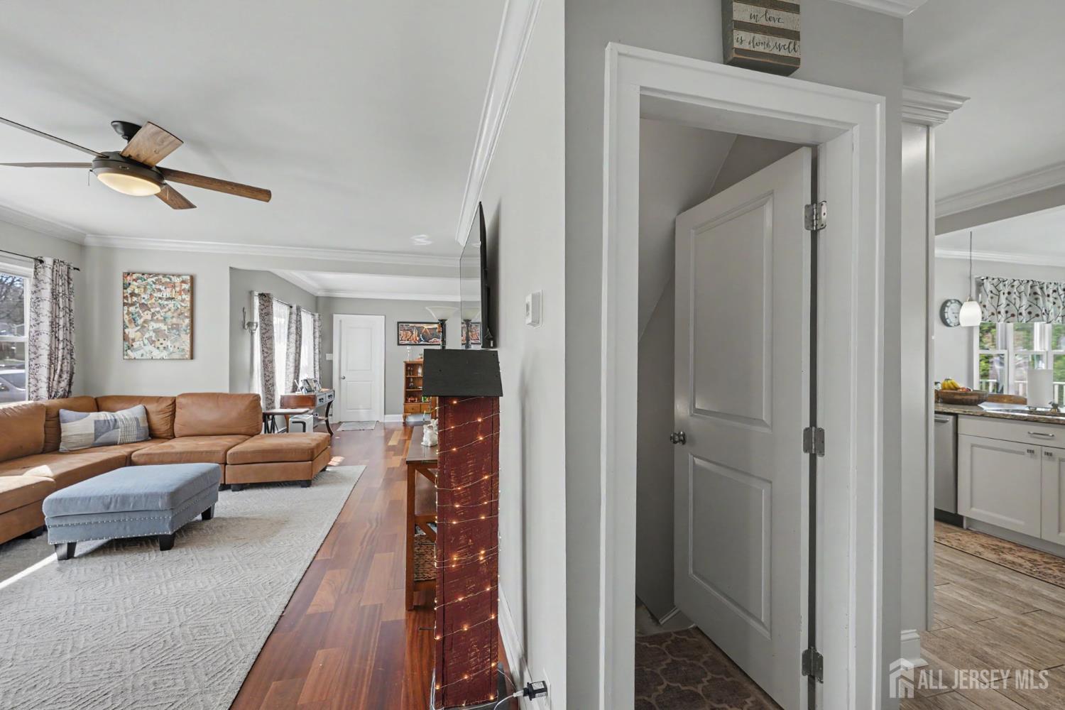 70 Oxford Road Colonia, NJ 07067 - Photo 17 of 42