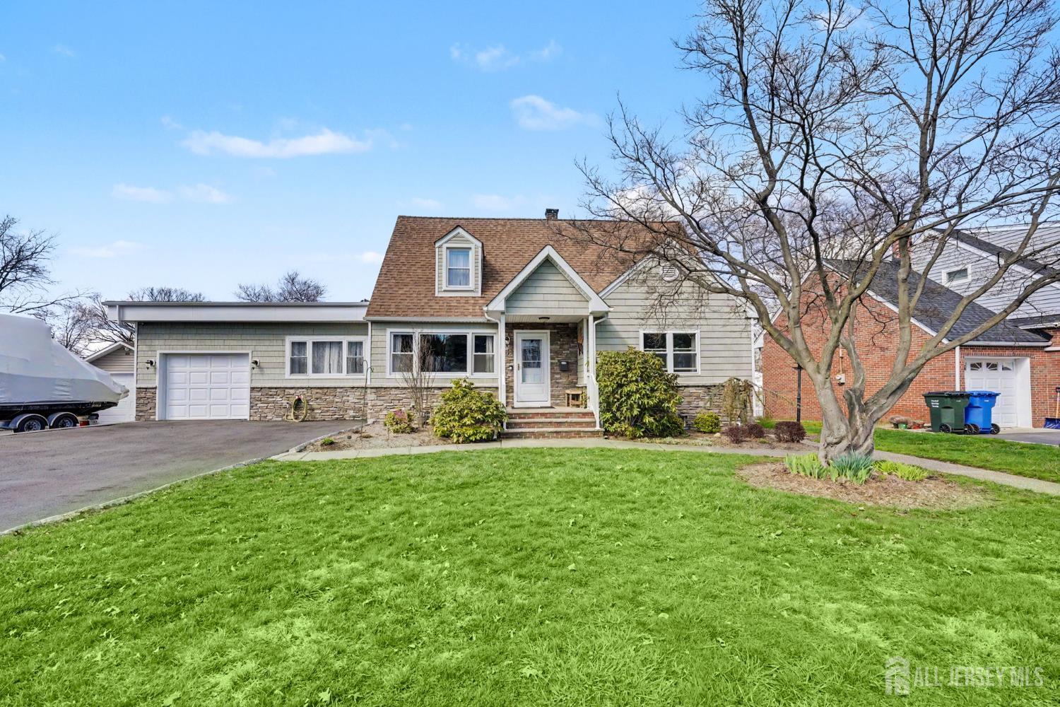 70 Oxford Road Colonia, NJ 07067 - Photo 2 of 42