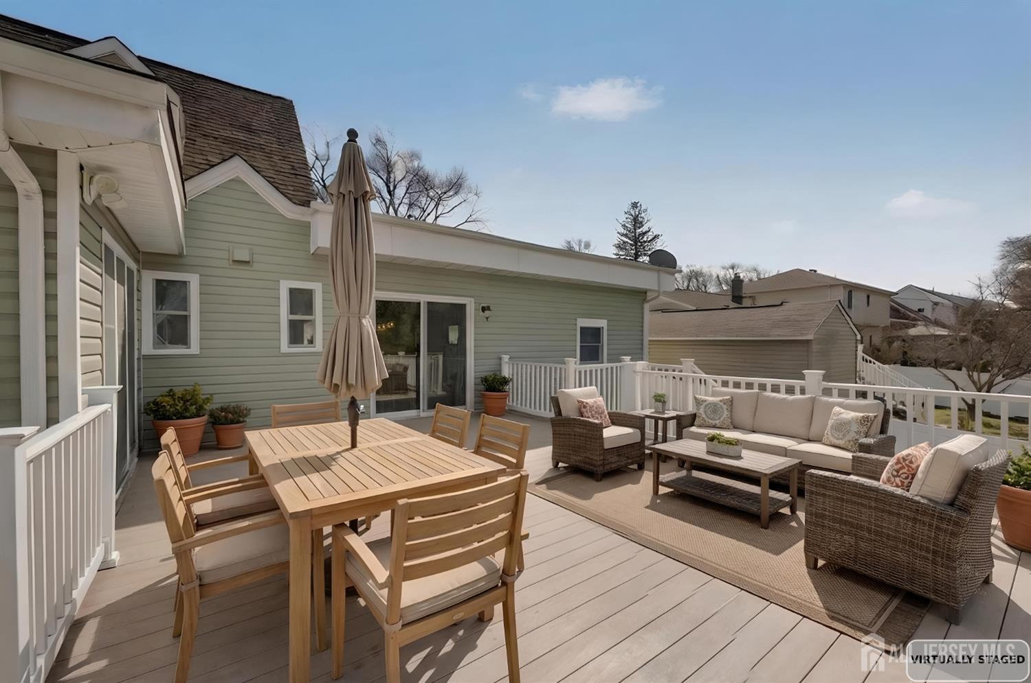 70 Oxford Road Colonia, NJ 07067 - Photo 27 of 42