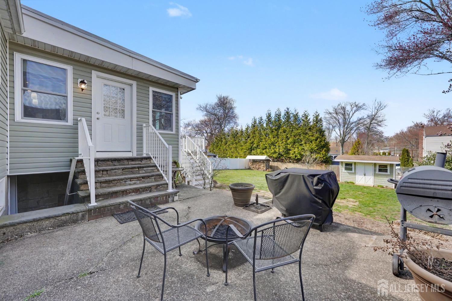 70 Oxford Road Colonia, NJ 07067 - Photo 29 of 42