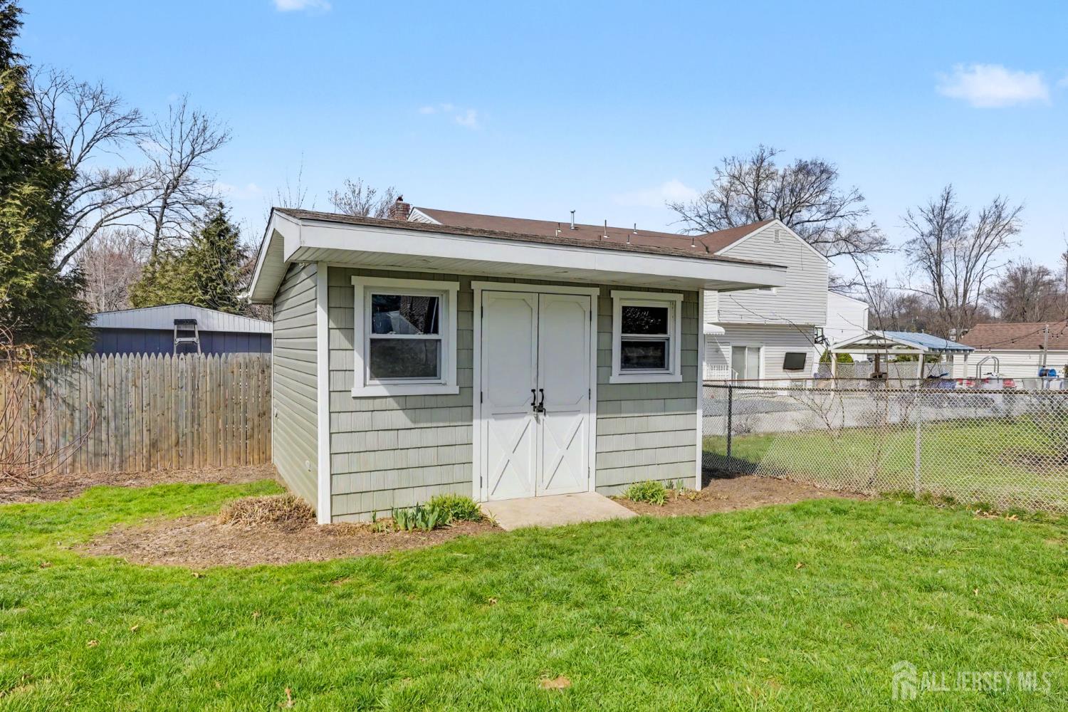 70 Oxford Road Colonia, NJ 07067 - Photo 35 of 42