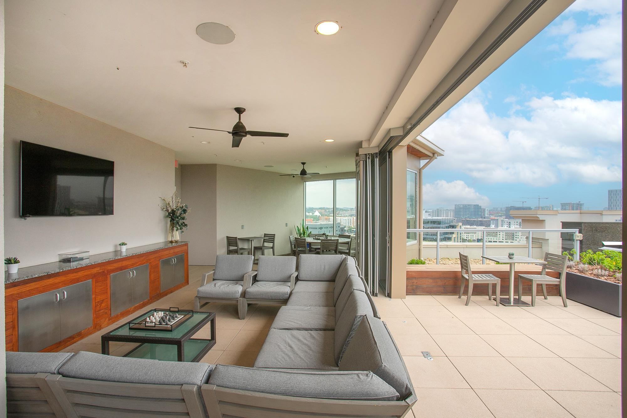 20 Rutledge Street, Unit 211 Nashville, TN 37210 - Photo 37 of 60 Gallery Image 37