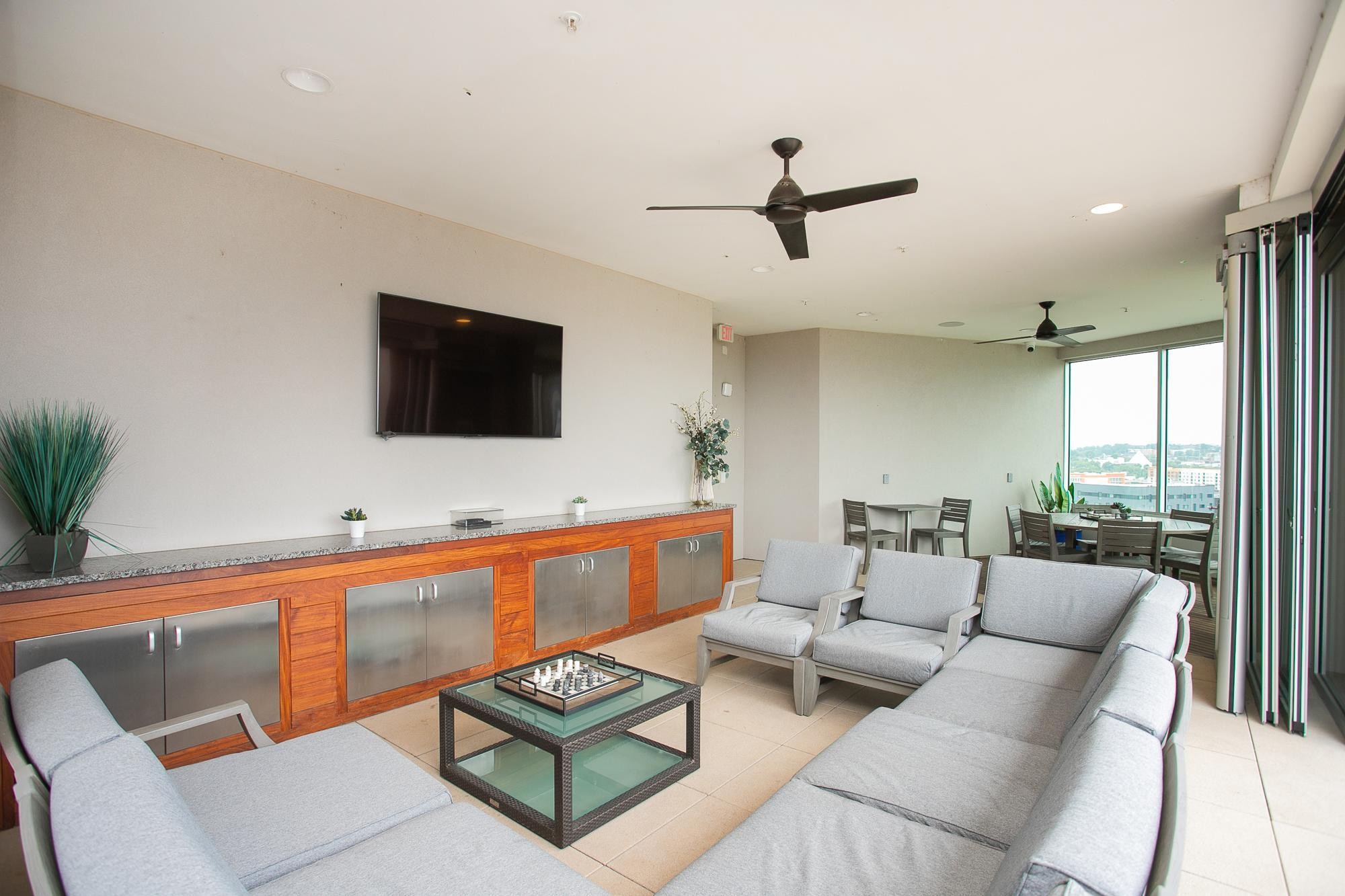 20 Rutledge Street, Unit 211 Nashville, TN 37210 - Photo 38 of 60 Gallery Image 38
