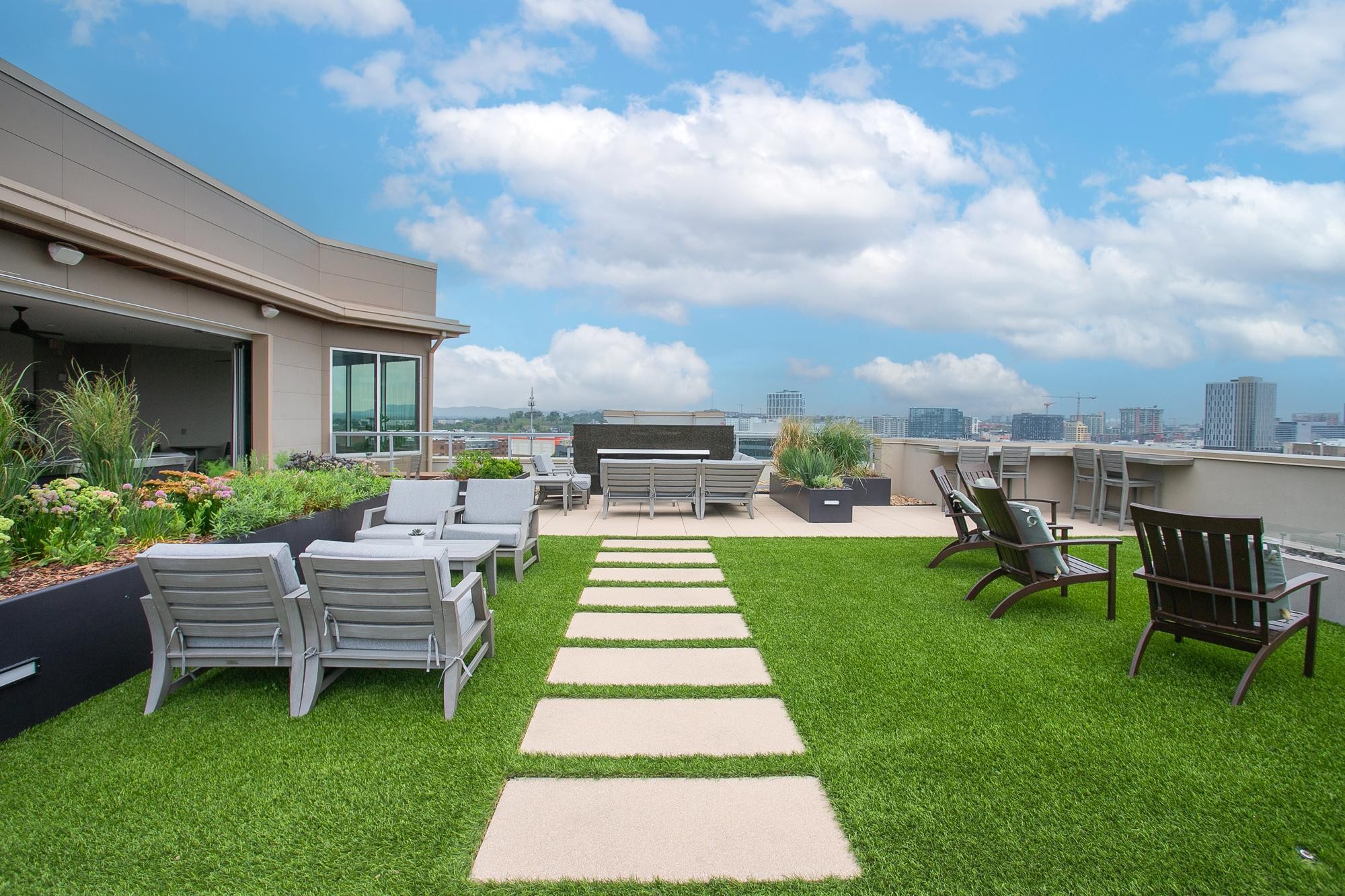 20 Rutledge Street, Unit 211 Nashville, TN 37210 - Photo 43 of 60 Gallery Image 43