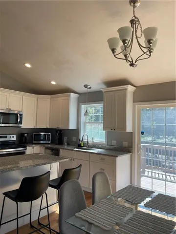 $499,000 | 4 Village Road, Westerly, RI 02808