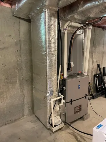 $499,000 | 4 Village Road, Westerly, RI 02808