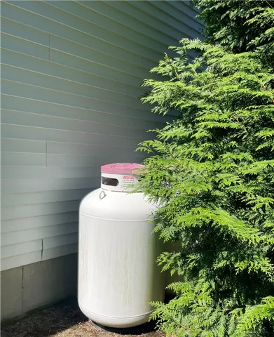 $499,000 | 4 Village Road, Westerly, RI 02808